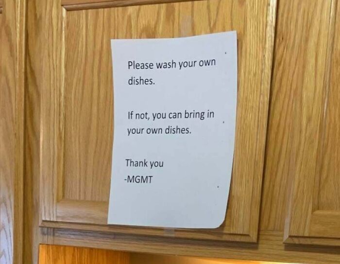 Manager Tells You to Clean, But Nope...