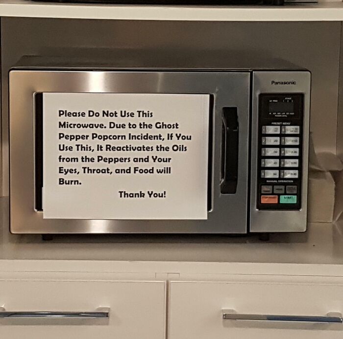 Ghost Pepper Popcorn = Office Disaster