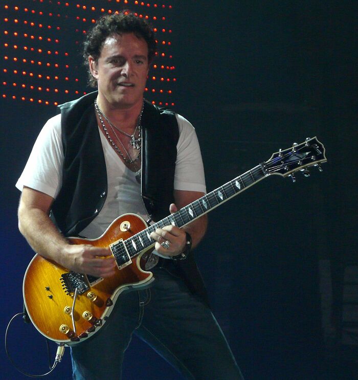 Neal Schon: Journey’s Guitar Wizard