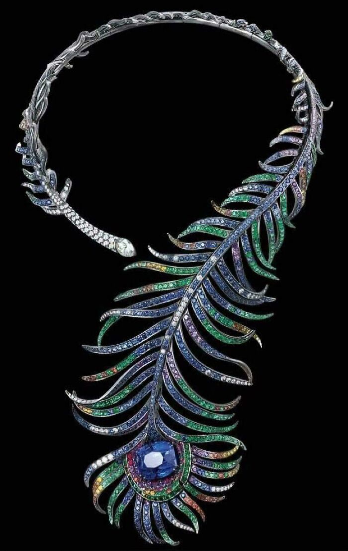 Peacock Feather Necklace by Boucheron, 1889 — Bling With a Feather Twist