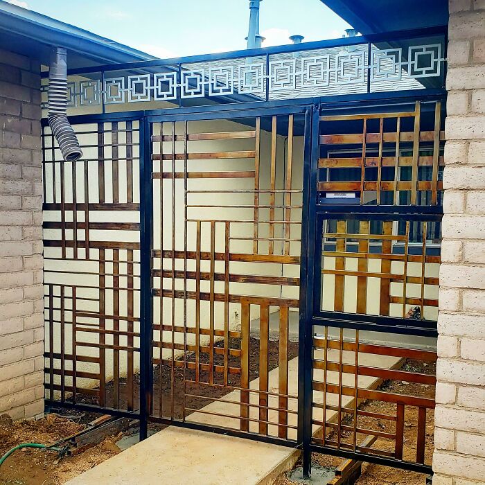 My Latest Gate That Steals the Neighborhood Show