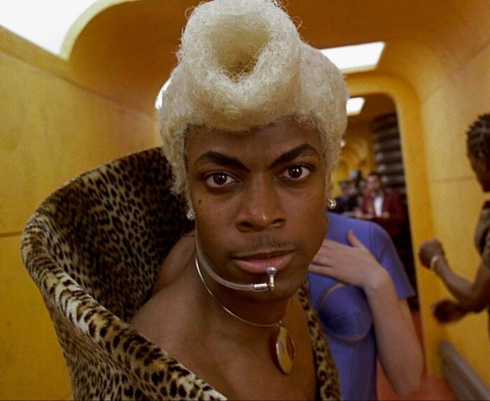 The Fifth Element Basically Knew About Influencers