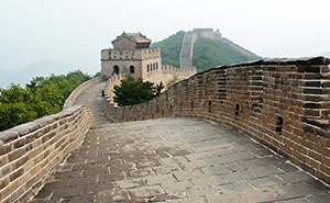 Wait, They Actually Believed These 25 Landmark Myths?