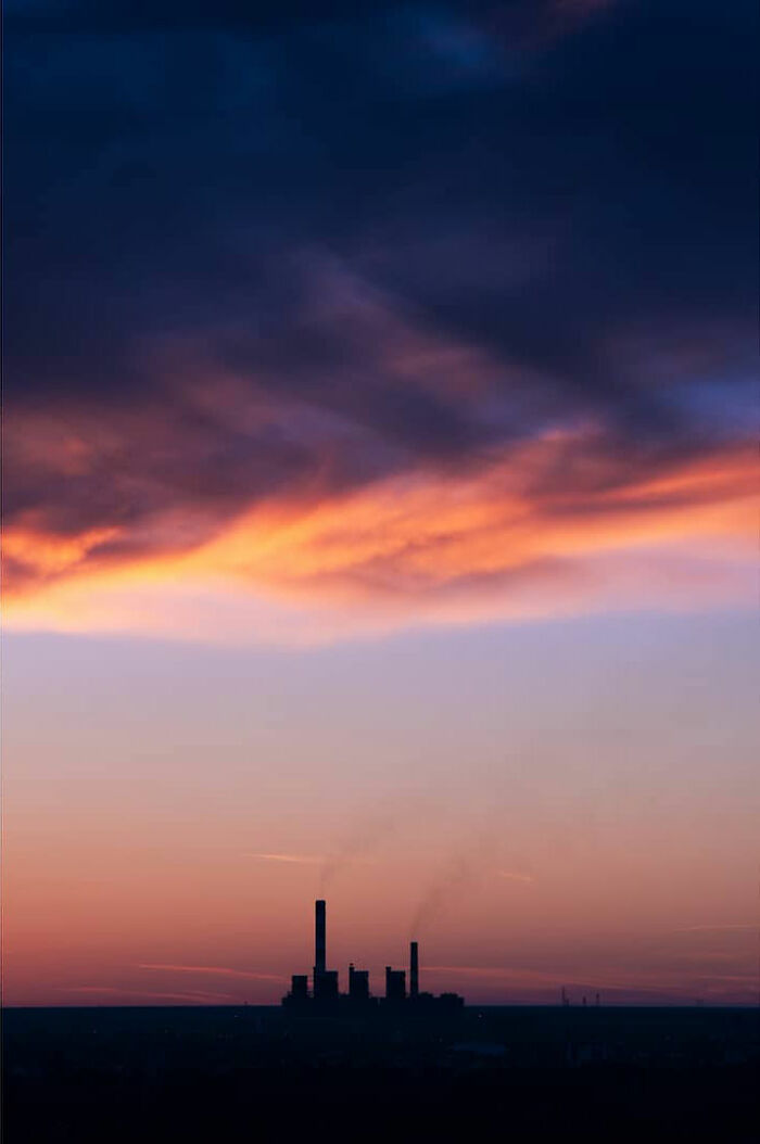 Can Fewer Colors Be More Cool? Check Out These Epic Minimalist Photos!