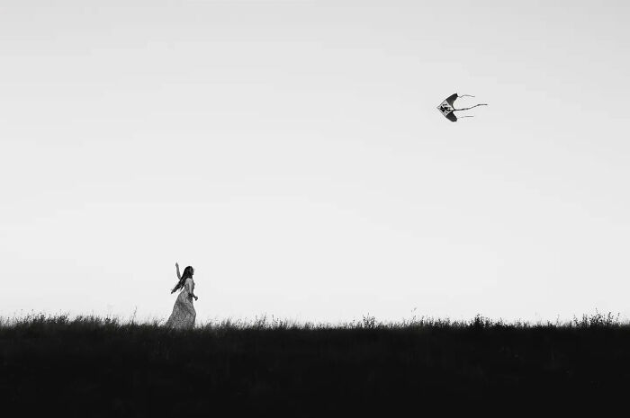 Can Fewer Colors Be More Cool? Check Out These Epic Minimalist Photos!