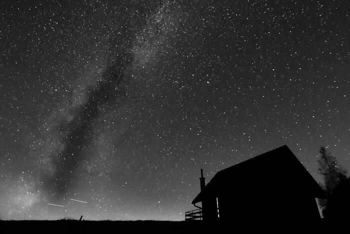 Can Fewer Colors Be More Cool? Check Out These Epic Minimalist Photos!