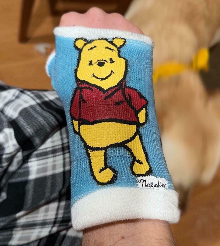 When Your Friend Turns Your Ugly Cast Into A Work Of Art