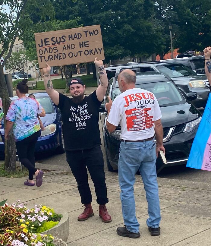 Wait, Strangers Can Be Actually This Nice?!