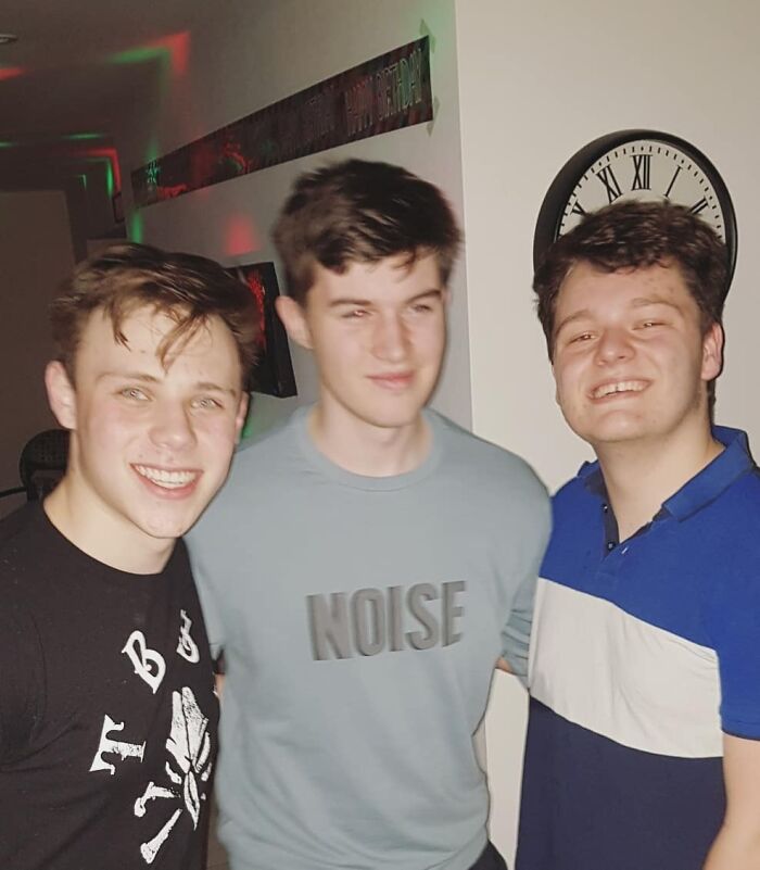 Wait, Strangers Can Be Actually This Nice?!