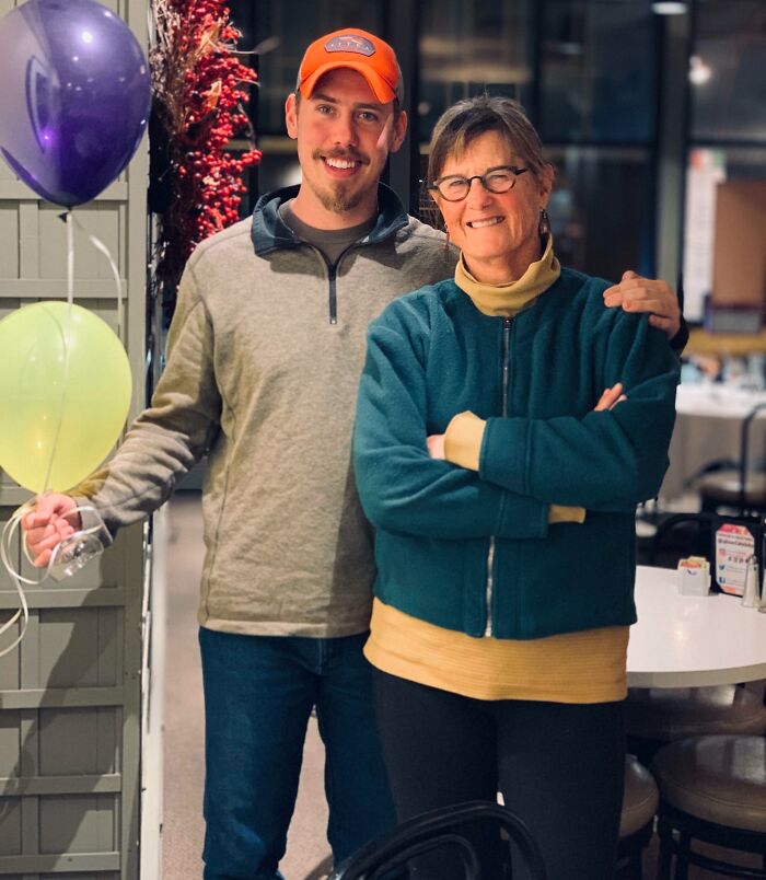 Wait, Strangers Can Be Actually This Nice?!