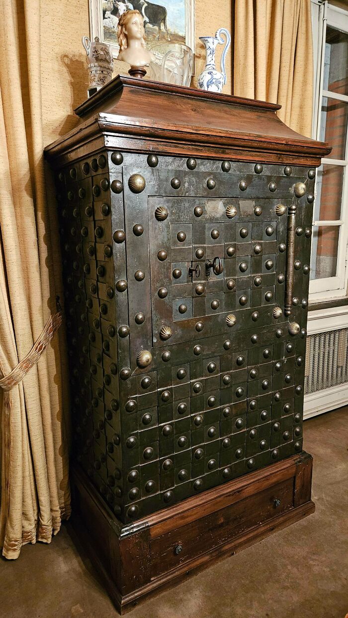 Whoa! Check Out These Mind-Blowing Antique Treasures