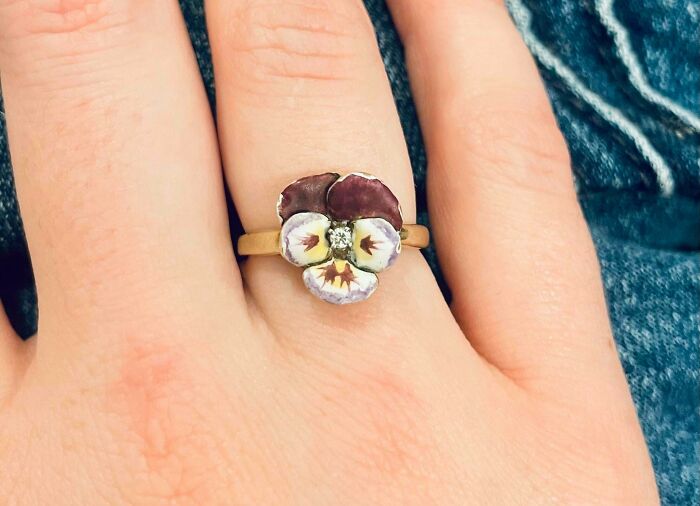 Whoa! Check Out These Mind-Blowing Antique Treasures