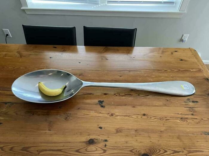 Giant Spoon With a Banana for Laughable Size Comparison