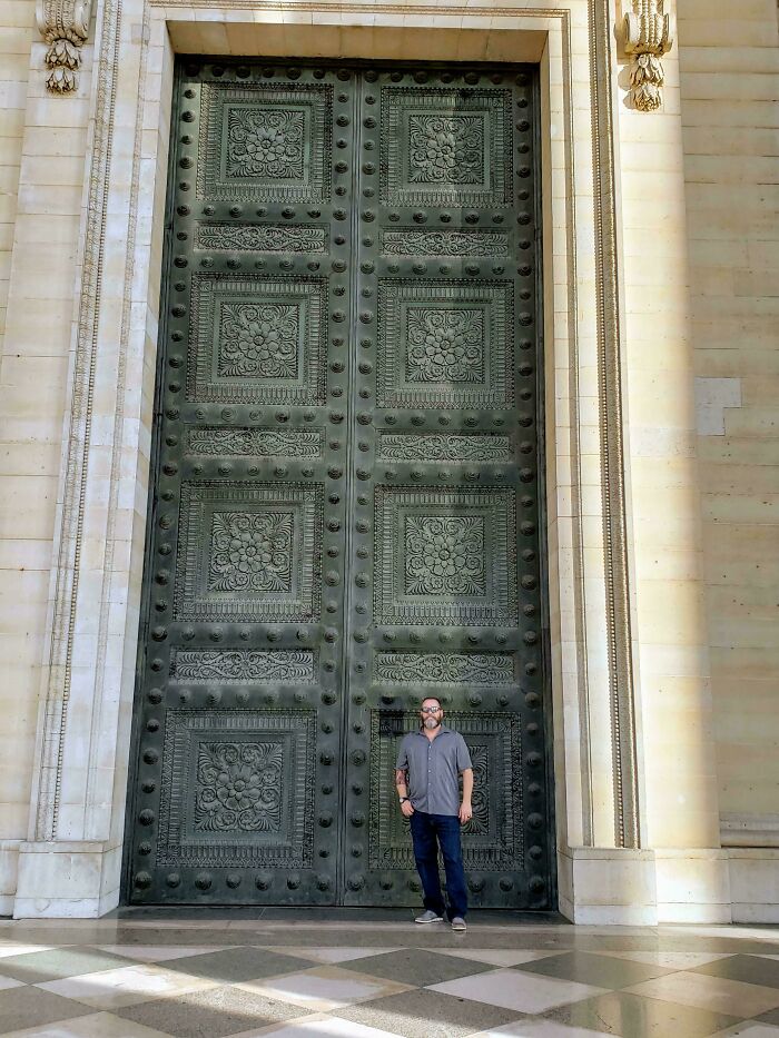 Giant Door Alert! The Pantheon in Paris Is Not Kidding Around