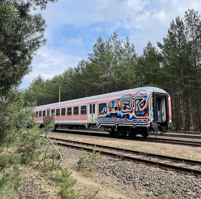 Let's Peek at 45 Mind-Blowing Walls That Turn Boring Into Wow