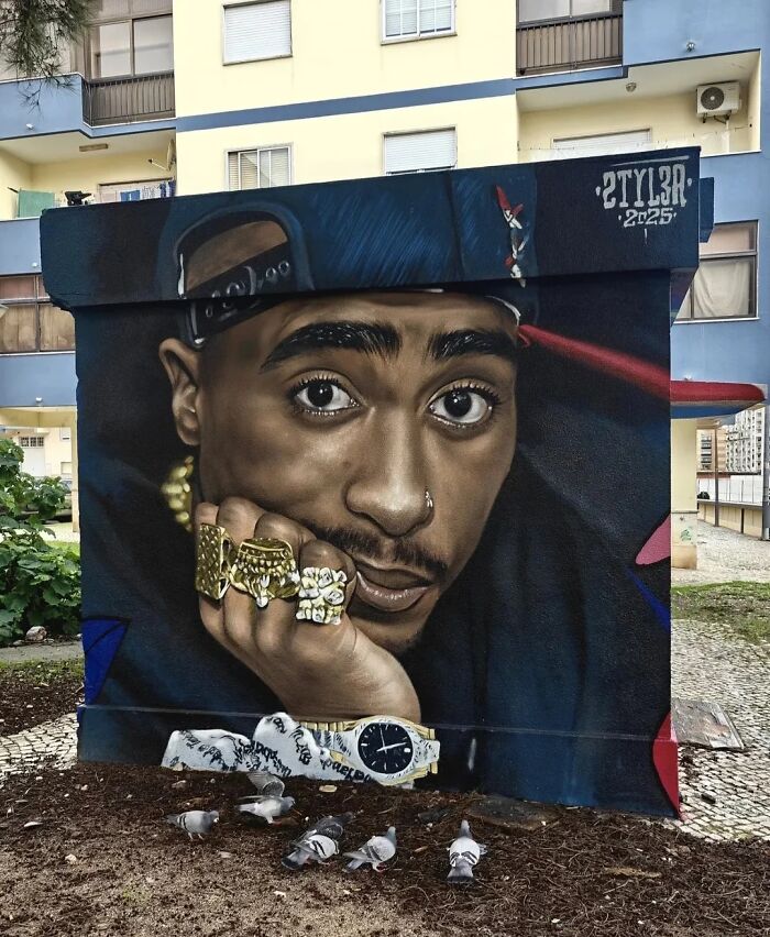 Let's Take a Wild Tour of Lisbon's Street Art Wonderland!