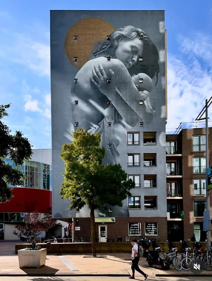 Let's Take a Wild Tour of Lisbon's Street Art Wonderland!