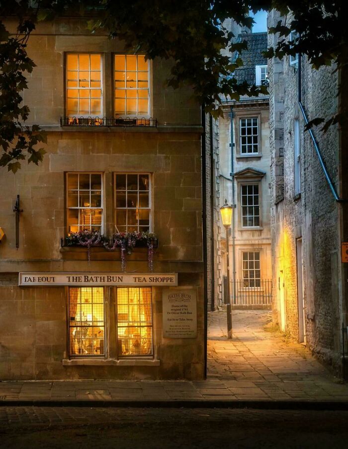 Lights On in Bath: No Filter Needed