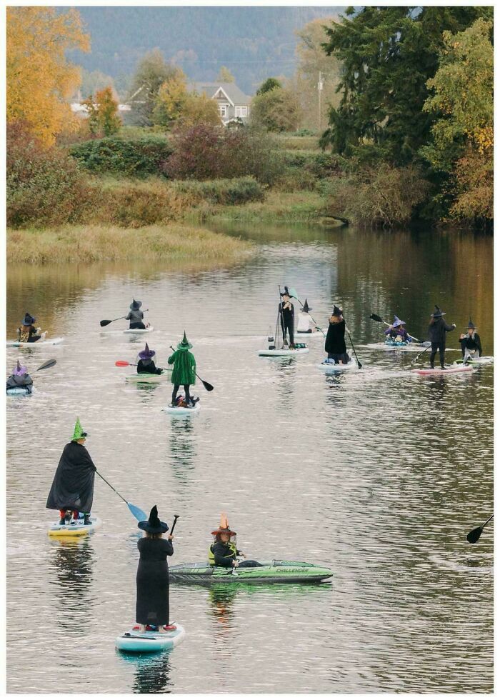 Oops! These Photos Look Like They Jumped Straight Out of a Renaissance Painting