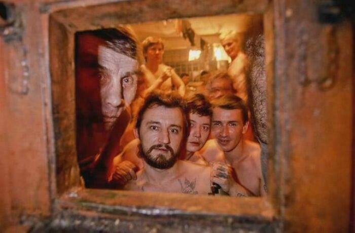 Oops! These Photos Look Like They Jumped Straight Out of a Renaissance Painting