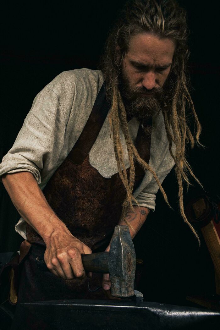 Oops! These Photos Look Like They Jumped Straight Out of a Renaissance Painting