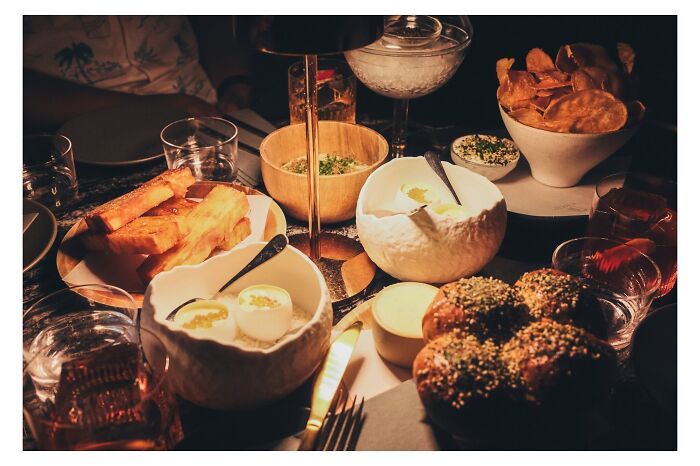 Oops! These Photos Look Like They Jumped Straight Out of a Renaissance Painting