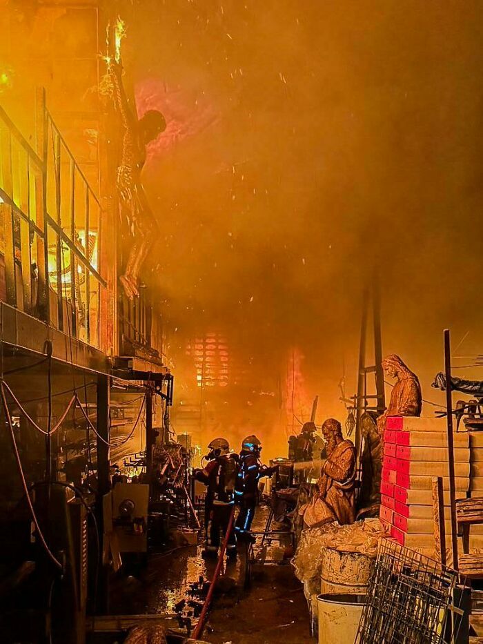 Oops! These Photos Look Like They Jumped Straight Out of a Renaissance Painting