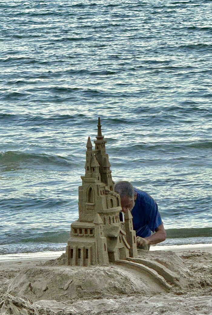 Oops! These Photos Look Like They Jumped Straight Out of a Renaissance Painting