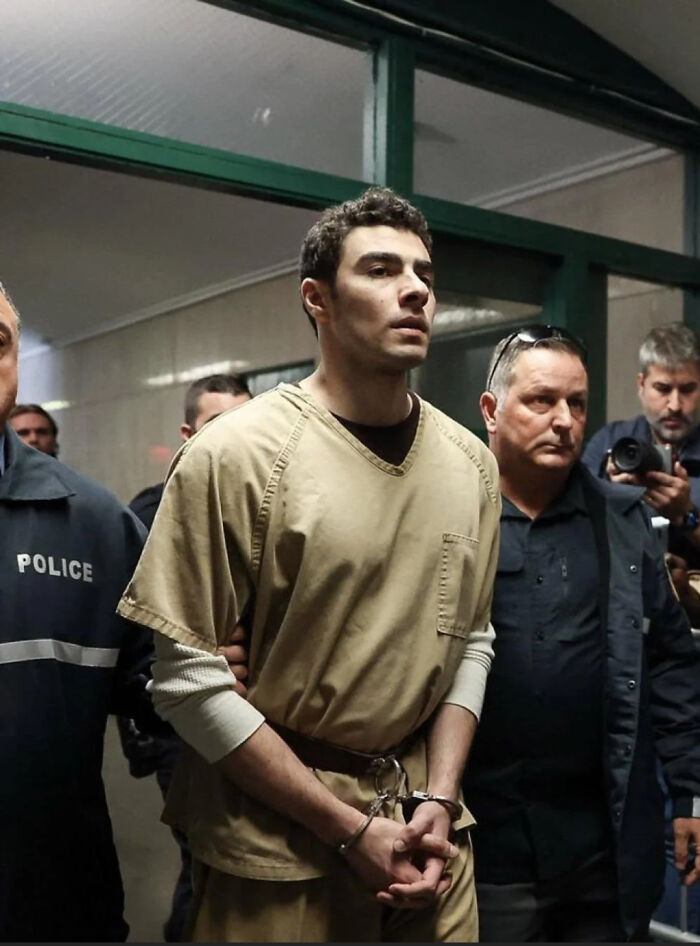 Oops! These Photos Look Like They Jumped Straight Out of a Renaissance Painting