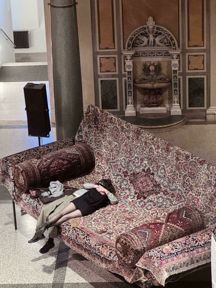 Oops! These Photos Look Like They Jumped Straight Out of a Renaissance Painting