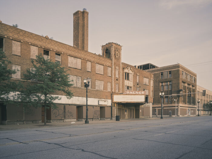 Theatre, Gary, Indiana (Curtains Closed Forever)