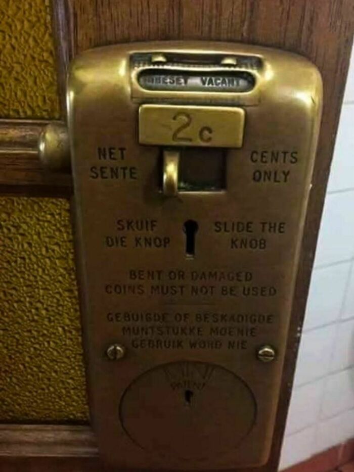 What’s This Old-Timey Lock With A Penny Slot?