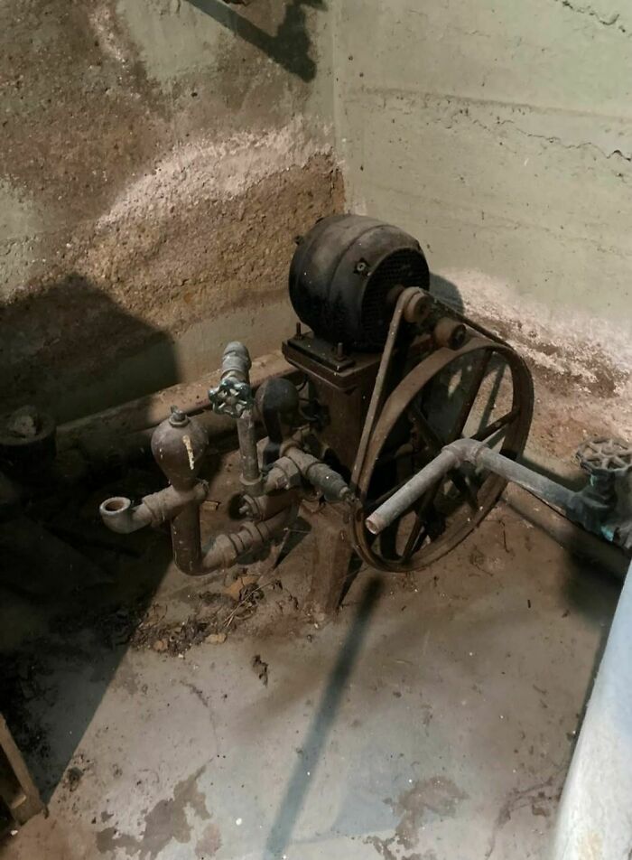 Old Basement Motor: Pump Or Sump?
