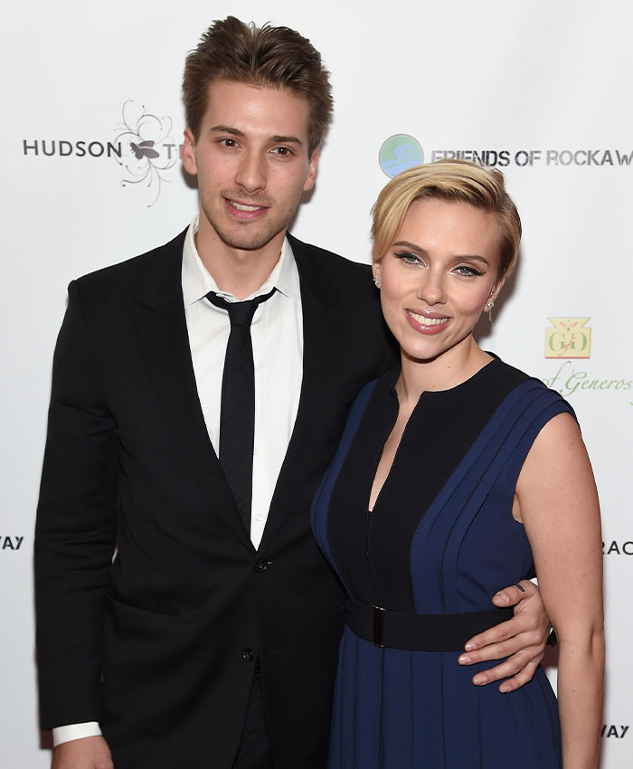 Hunter and Scarlett Johansson: Twin Power Duo