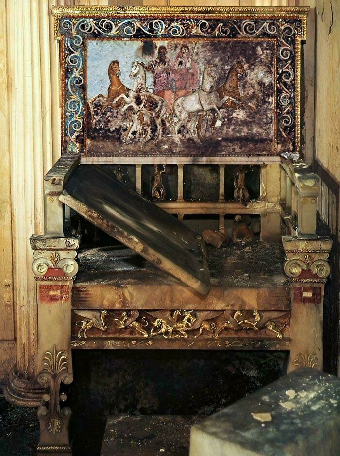 Queen Eurydice I’s Throne: The OG Royal Seat of Power