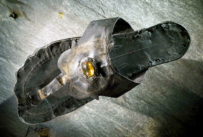 A Woman’s Fancy Roman Sandal Decorated With a Topaz