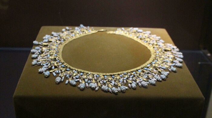 A Sparkling 2,000-Year-Old Parthian Necklace Still Showing Off Its Chains