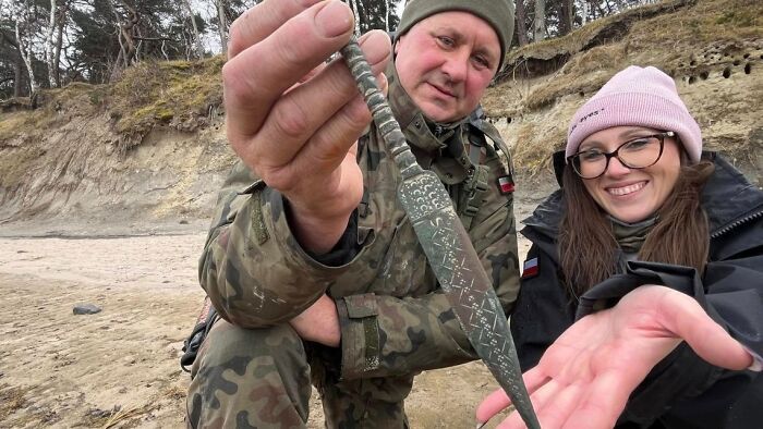An Ornate 3,000-Year-Old Dagger Found on Poland’s Baltic Coast