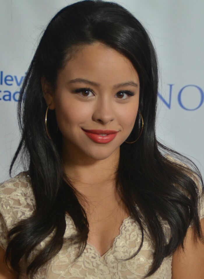 Cierra Ramirez, From Apollo Singer to TV Star, 31