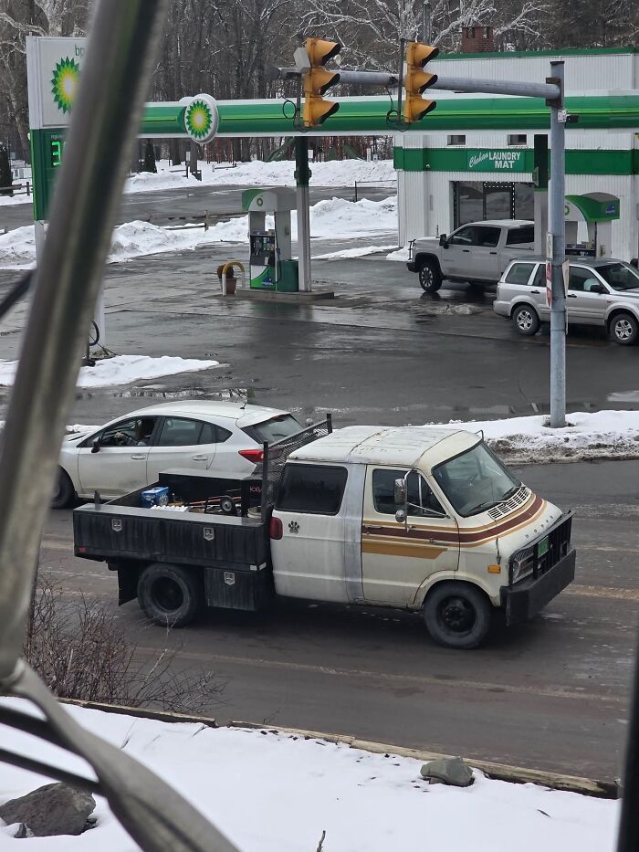 Harbor Freight Welder Abominations Keep Rolling In
