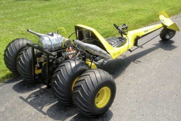 Awesome Reuse Idea: Old Lawn Mower Engines Powering A Car