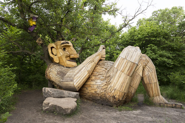 My Tiny Chihuahua’s Big, Hilarious Troll Hunt Adventures