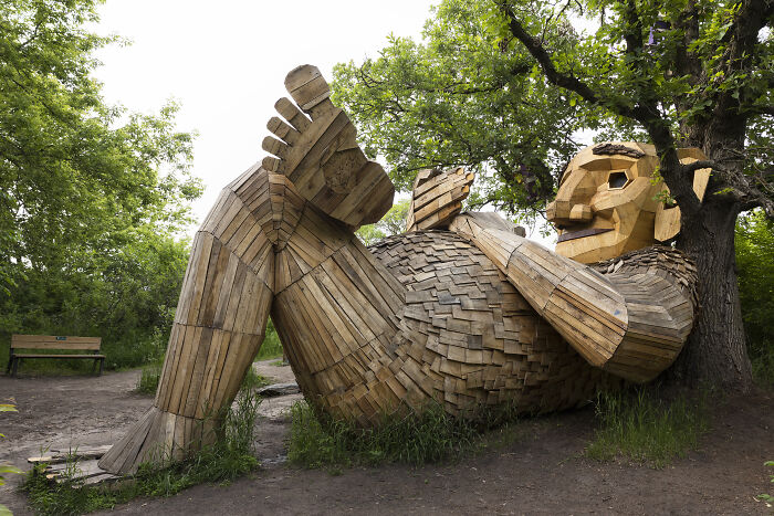 My Tiny Chihuahua’s Big, Hilarious Troll Hunt Adventures