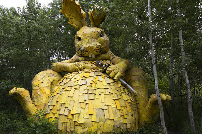 My Tiny Chihuahua’s Big, Hilarious Troll Hunt Adventures