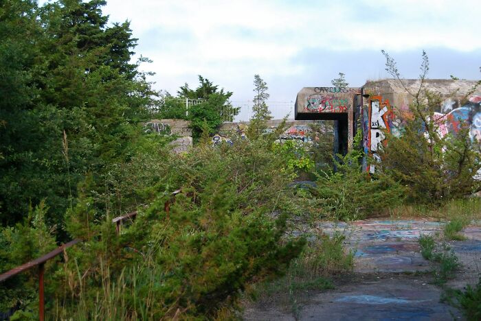 Urban Explorers Tell the Wildest, Creepiest Stories Ever