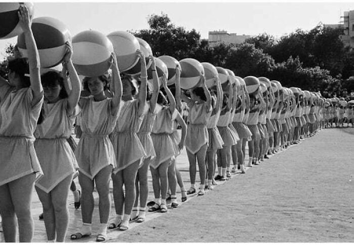 Wait, These Old Pics Are Actually This Cool?