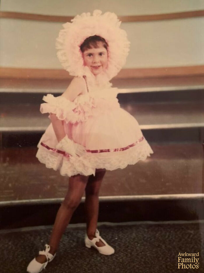 These School Pics Are So Awkward They're Actually Awesome