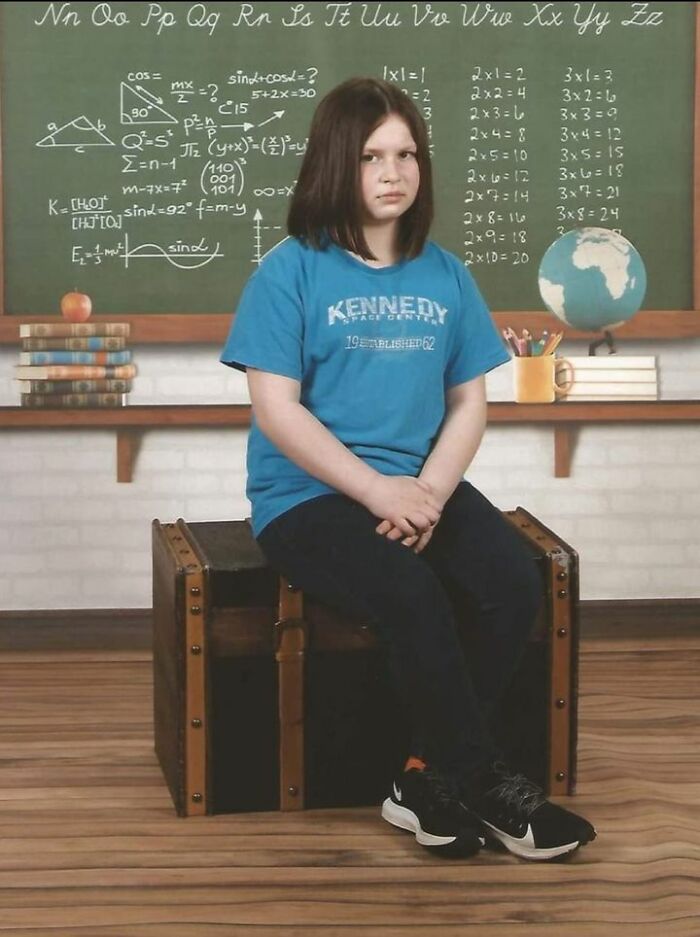 These School Pics Are So Awkward They're Actually Awesome