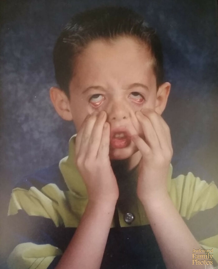 These School Pics Are So Awkward They're Actually Awesome