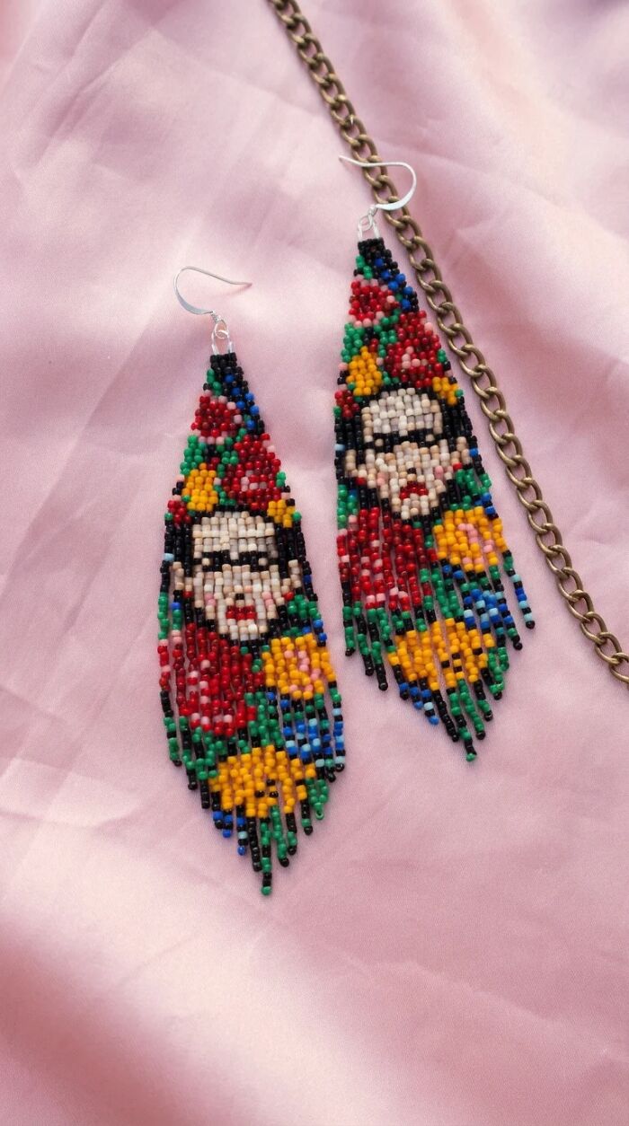 When Frida Kahlo Becomes Tiny Jewelry Art